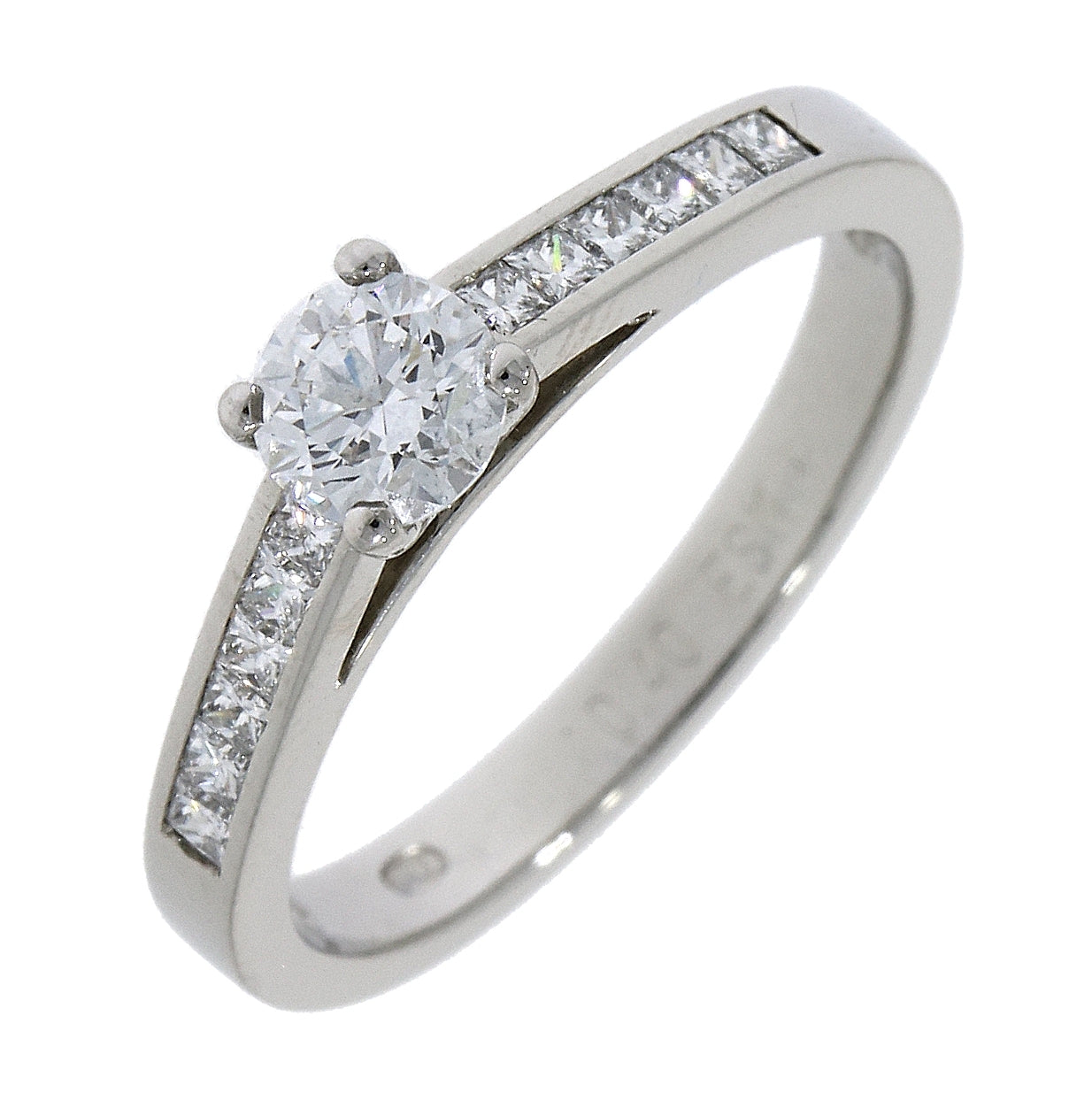 3000 and above Engagement Rings – Wongs Jewellers
